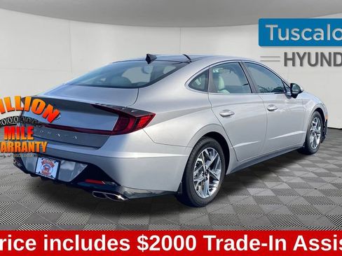 Used 2023 Hyundai Sonata SEL w/ Convenience Package image 9