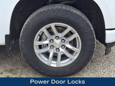 Used 2022 Chevrolet Silverado 1500 RST AWD/4WD image 28