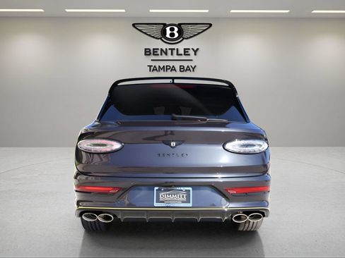 New 2026 Bentley Bentayga Speed AWD/4WD image 8