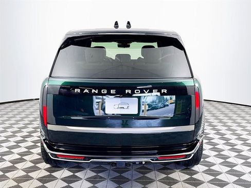 New 2026 Land Rover Range Rover Long Wheelbase SE image 6