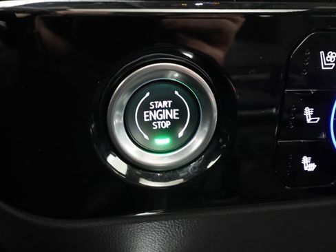 Used 2023 GMC Sierra 1500 SLT w/ SLT Premium Package image 18