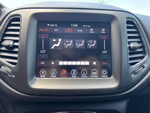 Used 2019 Jeep Compass Trailhawk AWD/4WD image 64