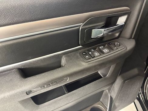 Used 2024 RAM 1500 Warlock AWD/4WD image 19
