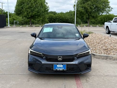 Used 2023 Honda Civic Sport image 8
