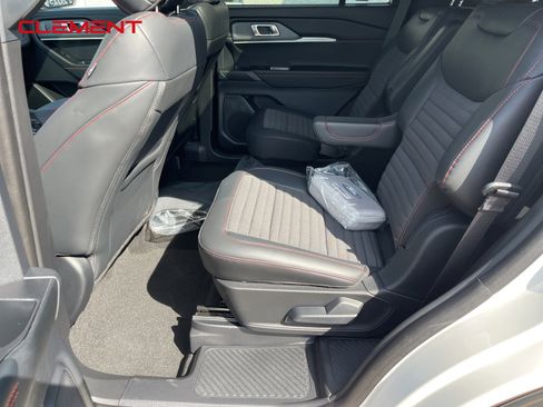New 2025 Ford Explorer ST-Line w/ Premium Package image 38