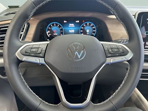 New 2026 Volkswagen Atlas SE AWD/4WD image 14