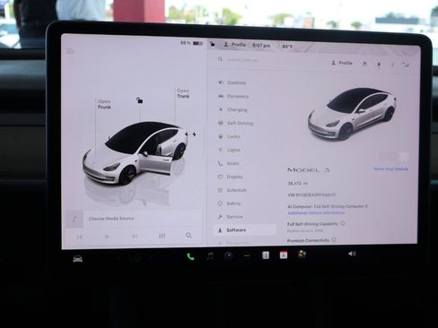 Used 2023 Tesla Model 3 Standard Range RWD image 24
