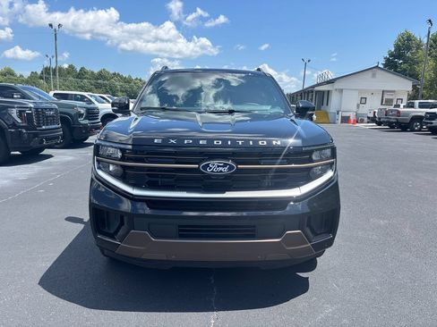 New 2027 Ford Expedition King Ranch AWD/4WD image 2