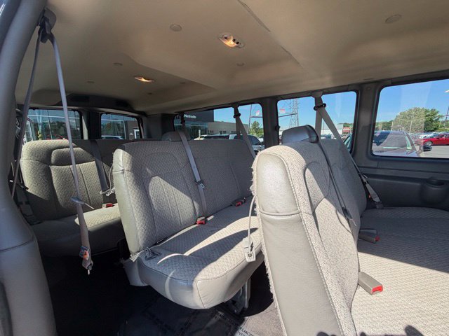 Used 2025 Chevrolet Express 3500 LT w/ LT Preferred Equipment Group RWD image 25