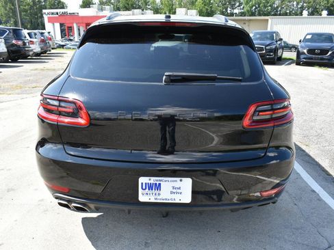 Used 2016 Porsche Macan Turbo AWD/4WD image 7
