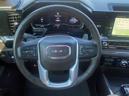 Used 2024 GMC Sierra 1500 SLT w/ SLT Premium Plus Package AWD/4WD image 23