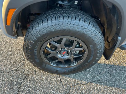 Certified 2023 Nissan Frontier PRO-4X w/ Pro Convenience Package image 11