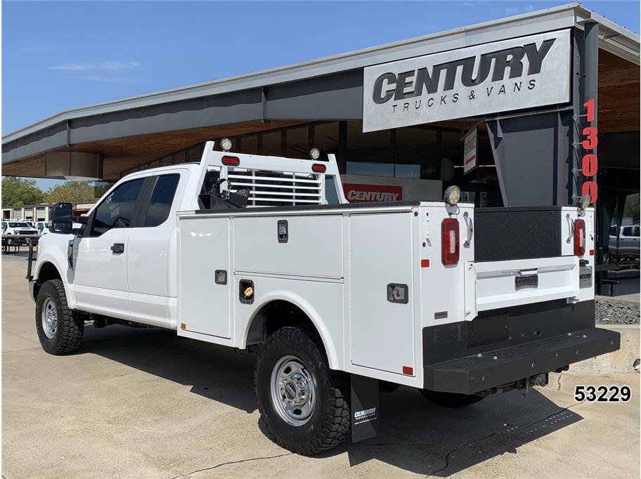 Used 2019 Ford F350 XL w/ XL Value Package AWD/4WD image 6