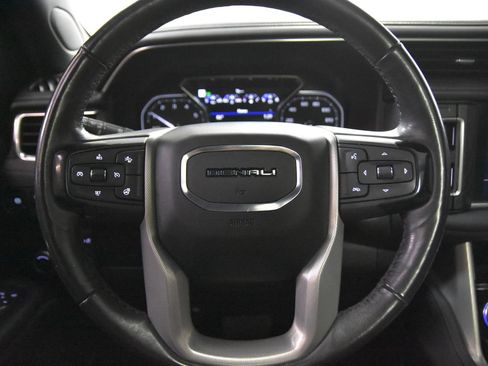 Used 2021 GMC Yukon XL Denali w/ Denali Premium Package RWD image 19