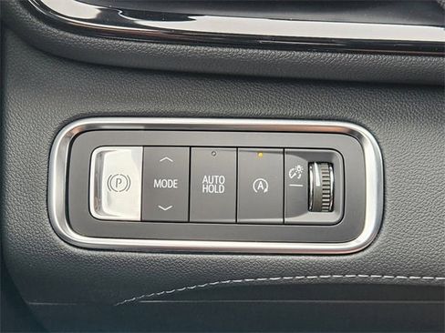 New 2025 Buick Enclave Sport Touring w/ Super Cruise Package image 16