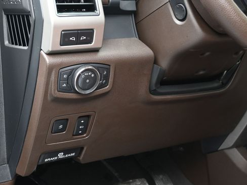 Used 2022 Ford F250 King Ranch w/ King Ranch Ultimate Package image 22