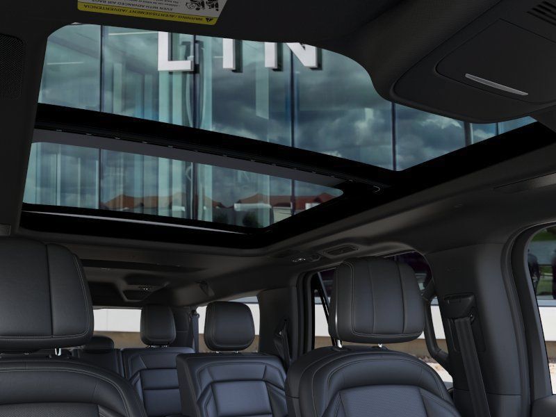 New 2026 Lincoln Navigator L Reserve w/ Jet Appearance Package AWD/4WD image 22
