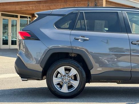 Used 2024 Toyota RAV4 LE AWD/4WD image 9