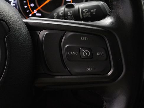Used 2022 Jeep Wrangler Sport AWD/4WD image 25