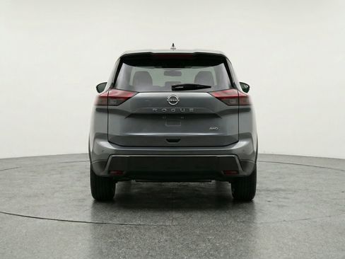Used 2025 Nissan Rogue SV AWD/4WD image 7