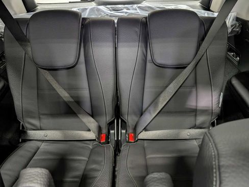 New 2026 Mercedes-Benz GLS 450 4MATIC image 22