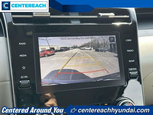 Used 2023 Hyundai Tucson SE AWD/4WD image 25