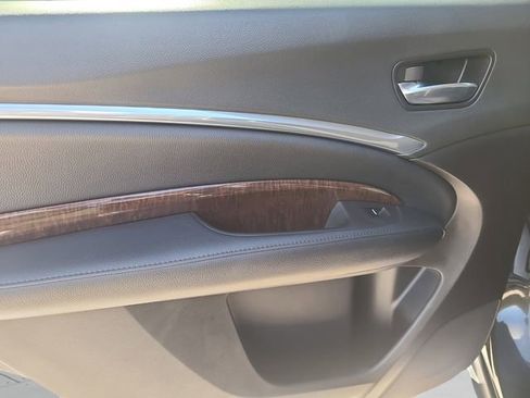 Used 2020 Acura MDX SH-AWD image 32