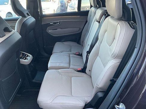 New 2026 Volvo XC90 T8 Ultra w/ Protection Package Premier AWD/4WD image 14