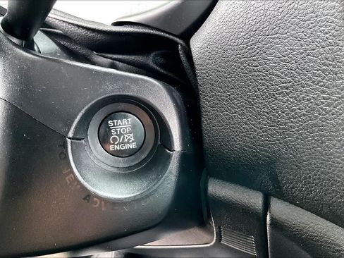 Used 2017 Jeep Renegade Sport w/ Power & Air Group AWD/4WD image 35
