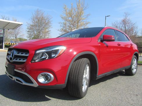 Used 2018 Mercedes-Benz GLA 250 4MATIC image 6