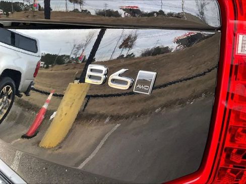 Used 2024 Volvo XC90 B6 Plus w/ Protection Package Premier image 14