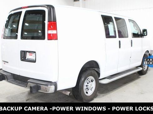 Used 2024 Chevrolet Express 2500 w/ Driver Convenience Package image 32