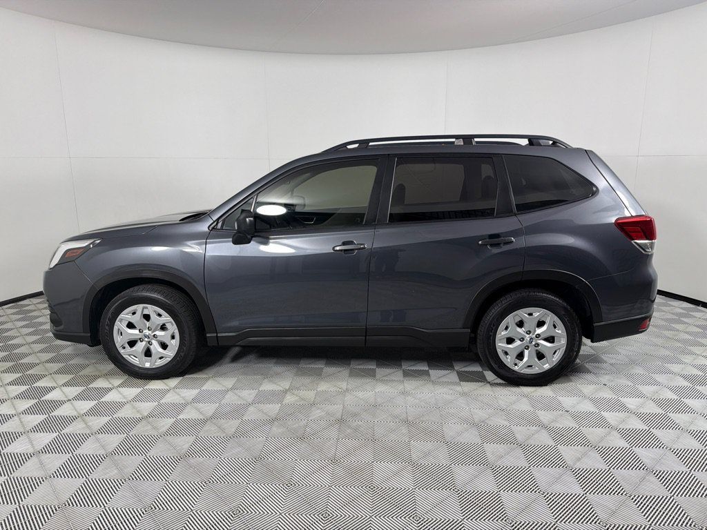 Used 2023 Subaru Forester AWD/4WD image 8