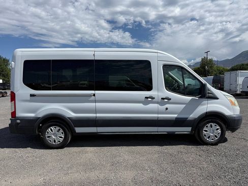 Used 2016 Ford Transit 350 XLT RWD image 2