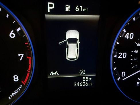 Used 2023 Hyundai Kona SE image 37