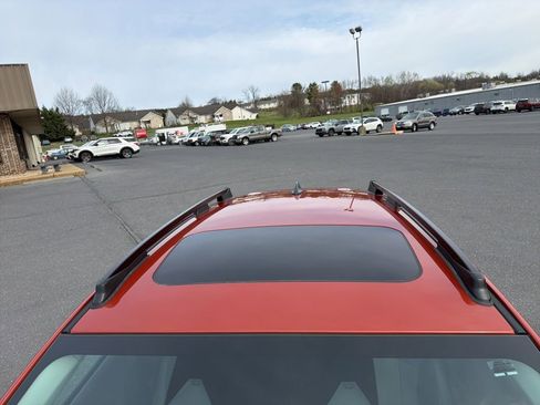 Certified 2025 Subaru Crosstrek 2.5i Limited w/ Crosstrek Mirror Package image 9