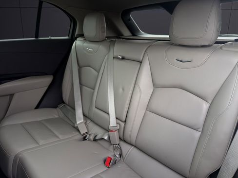 Used 2023 Cadillac XT4 Premium Luxury image 21