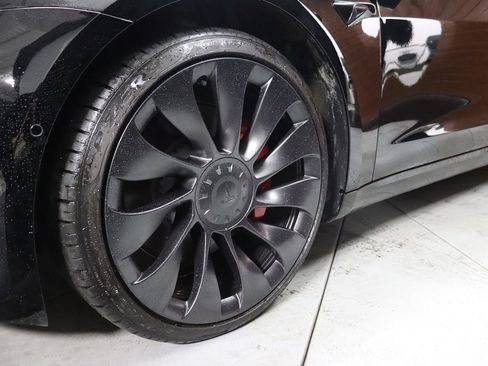 Used 2023 Tesla Model 3 Performance image 16