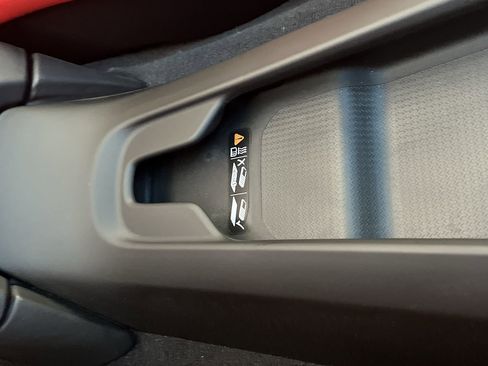 Certified 2020 Chevrolet Corvette Stingray Preferred Cpe w/ 2LT Preferred Equipment Group image 24