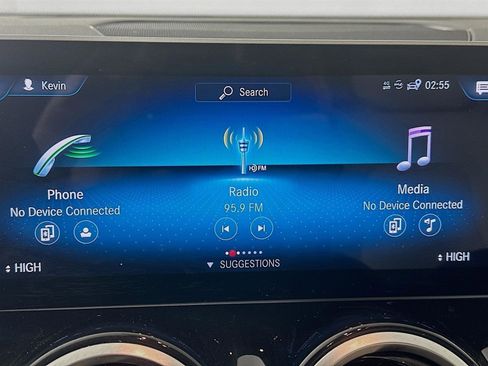 Used 2020 Mercedes-Benz GLB 250 4MATIC image 18