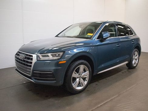 Used 2018 Audi Q5 2.0T Premium Plus w/ Premium Plus Package AWD/4WD image 8