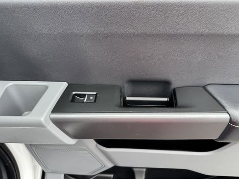 Used 2025 Ford F250 XLT w/ FX4 Off-Road Package image 31