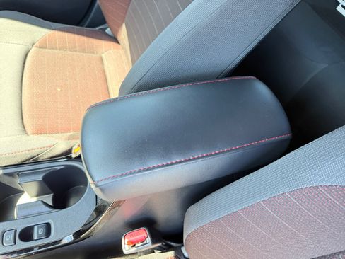 Used 2024 Toyota Corolla SE w/ SE Premium Package FWD image 14
