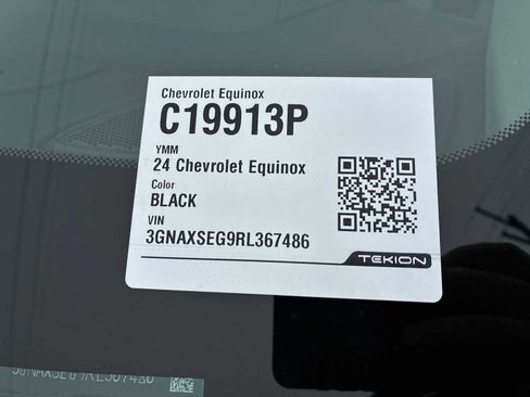 Used 2024 Chevrolet Equinox LS w/ LS Convenience Package image 33