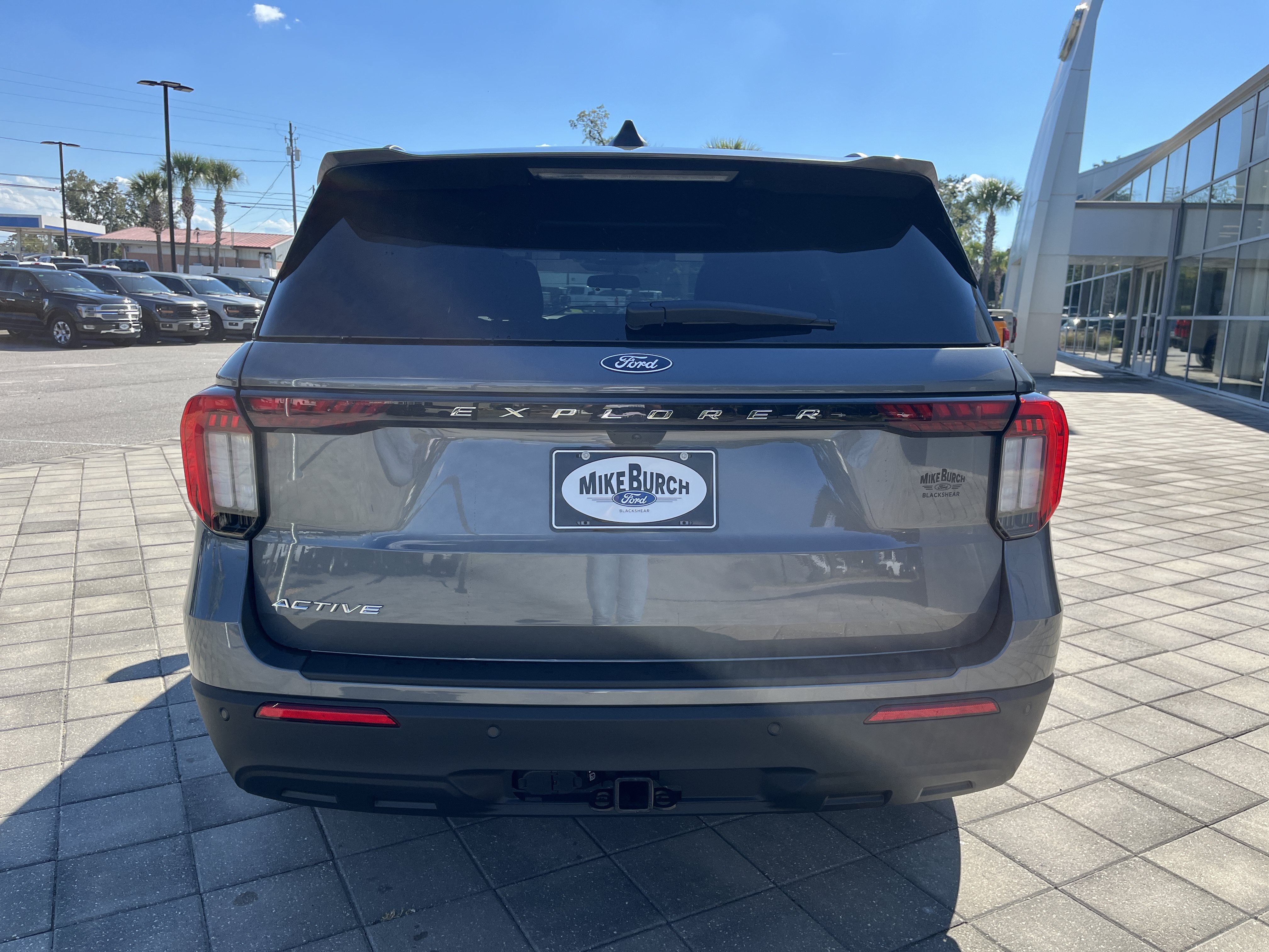 New 2027 Ford Explorer Active RWD image 5