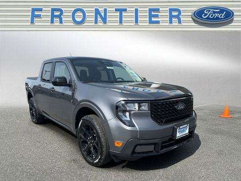 New 2026 Ford Maverick XLT image 8