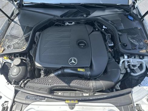 Used 2019 Mercedes-Benz C 300 4MATIC Sedan image 22