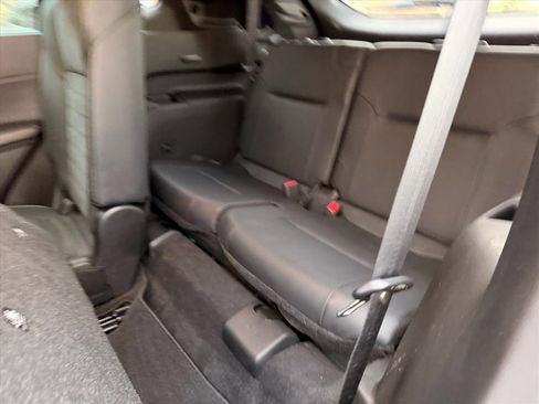 Used 2023 Mitsubishi Outlander SE image 11