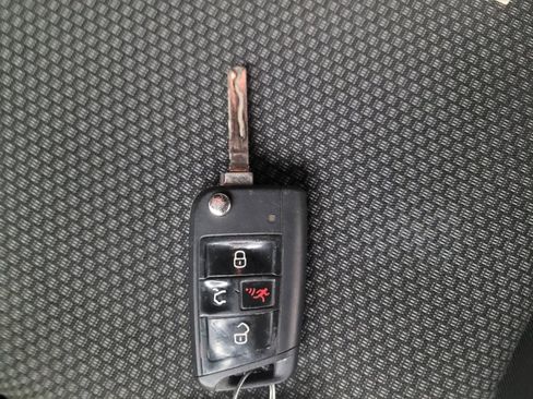 Used 2021 Volkswagen Jetta S FWD image 32