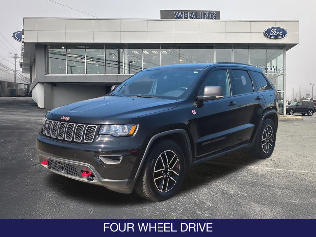 Used 2019 Jeep Grand Cherokee Trailhawk AWD/4WD image 3